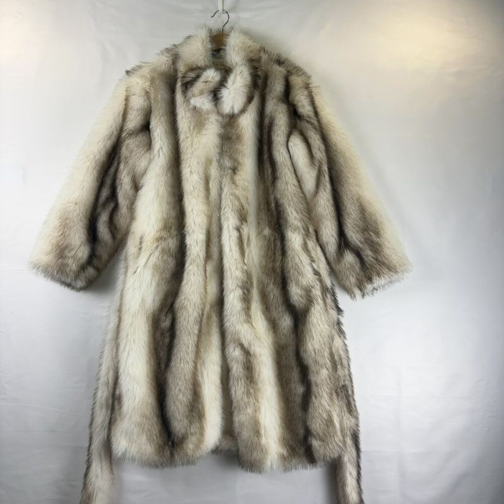 Diva Boutique Luxe Instinct Faux Fur Coat